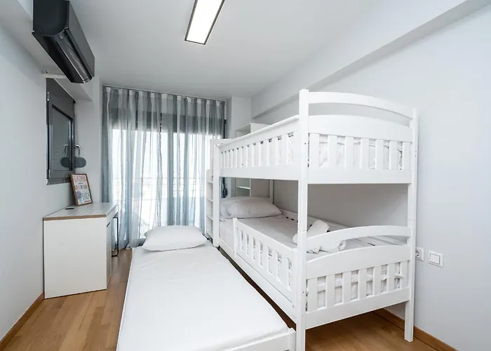 Modern 2 Bedroom דירה סלוניקי