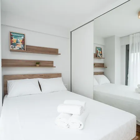 Modern 2 Bedroom Salonicco