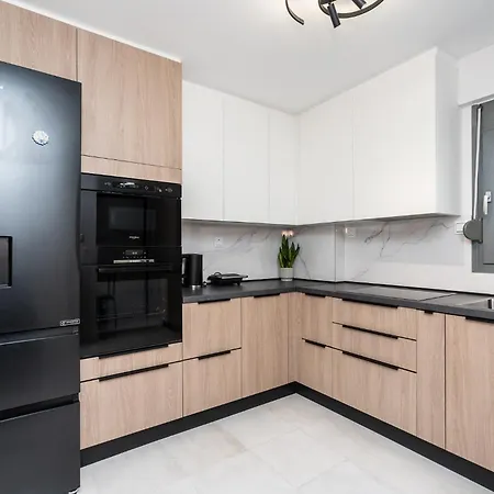 דירה Modern 2 Bedroom