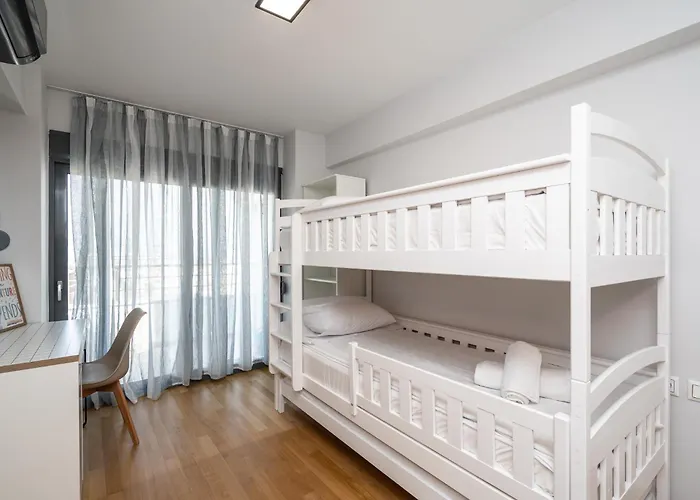 Modern 2 Bedroom Thessaloniki